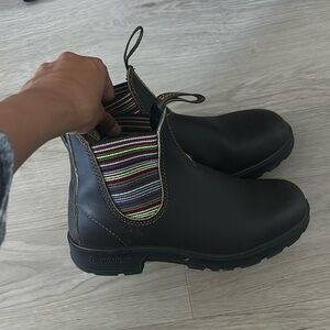 SOLD - blundstones - CHELSEA BOOTS - STOUT BROWN / STRIPES